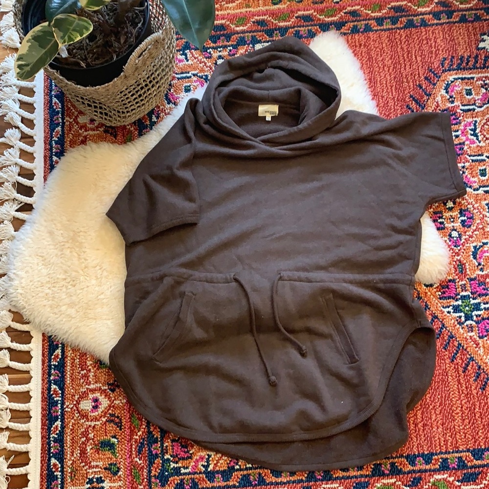 Wilfred free hoodie